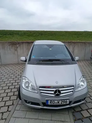 Mercedes-Benz A 160 A 160 (169.031)