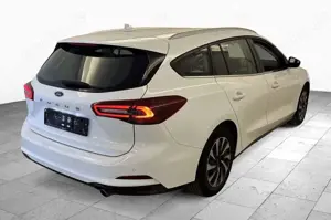 Ford Focus Titanium NaviGroß*LED*PDC*SHZ*Tempo*1Hand Bild 5