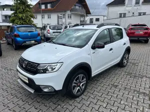 Dacia Sandero TCe 90 Stepway Celebration Bild 3