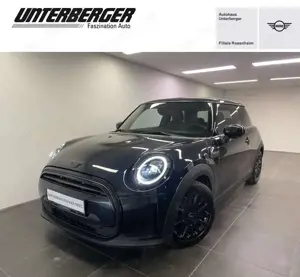 MINI Cooper Classic Trim Black Pepper DAB LED Navi PDC