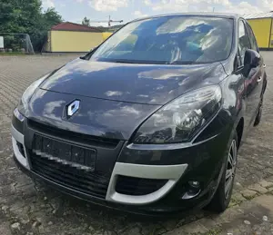 Renault Megane Senice TCe 130 Dynamique