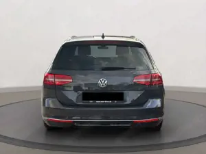 Volkswagen Passat Variant Highline Variant Highline LED Pano Massage Virtual Bild 4