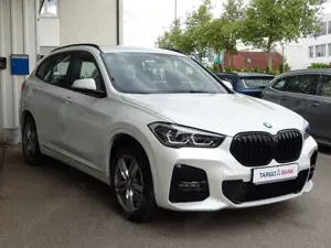 BMW X1 xDrive20i Aut M Sportpaket Navi Leder LED