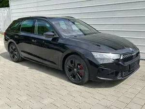 Skoda Octavia Kombi RS 2.0 TSI DSG 265 PS AHK*Panorama*DCC*Andro