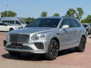 Bentley Bentayga 4.0 V8*4WD*PANO*LEDER*Facelift*MIETKAUF