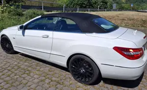 Mercedes-Benz E 250 E-Klasse Cabrio Diesel CDI DPF Cabrio BlueEFFICIENCY Automatik Elegance