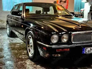 Jaguar XJ6 XJ6 3.2 Executive