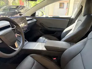 Tesla Model 3 Bild 5