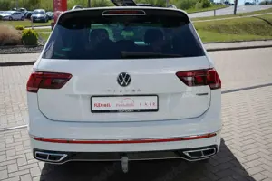Volkswagen Tiguan 2.0 TDI R-Line 4Motion LED Klimaaut. Navi Bild 5