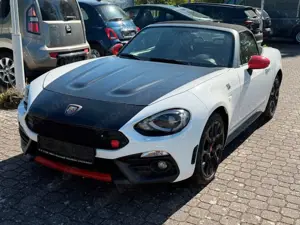 Abarth 124 Spider Bose, Licht Paket, Radio Plus Paket