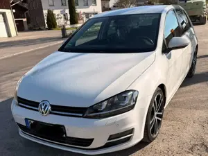 Volkswagen Golf VII 1.4 TSI BMT – R-Line Felgen – Highline
