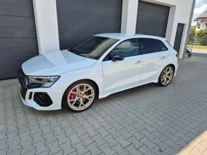 Audi RS3 Audi RS3 2.5 TFSI S tronic quattro 5Jahre Garantie