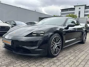 Porsche Taycan Basis HuD PANO 4x SHZ 20Z