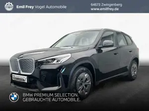 BMW iX1 xDrive30 SHZ* Adaptives M Fahrwerk*