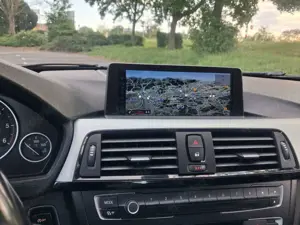BMW 320 Bild 3