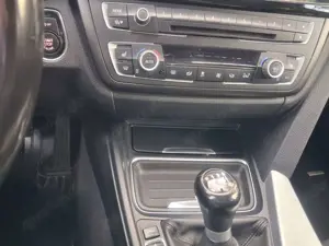 BMW 320 Bild 4