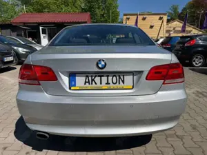 BMW 320 Bild 4