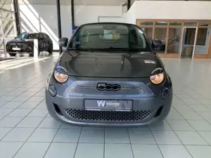 Fiat 500e Icon Klimaautom DAB Keyless Bild 2