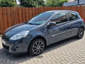 Renault Clio YAHOO!