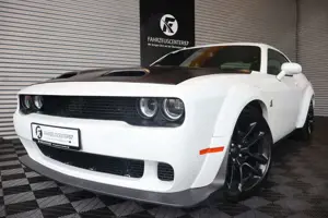 Dodge Challenger R/T 392 Scat Pack 6.4L V8 HEMI