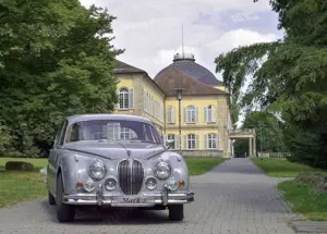 Oldtimer Jaguar MK II 3,4Ltr.  Automatic, Linkslenker Bild 3