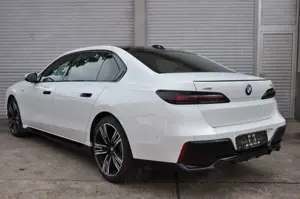 BMW 740 Bild 4