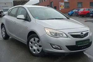 Opel Astra J Lim. 5-trg. Edition 1.6*KLIMA*ZR-WAPU-NE