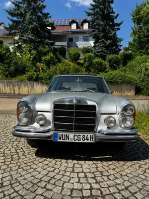 Mercedes-Benz S 280 Mercedes-Benz 280 SE 3.5 W108