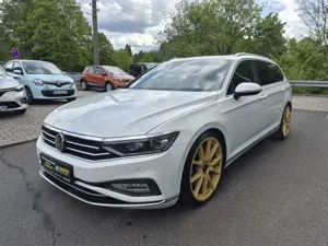 Volkswagen Passat Variant 2,0 TSI DSG 4Motion Elegance, Stdhz., AHK, WKR