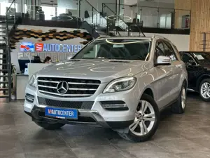 Mercedes-Benz ML 250 *PANO*Tempo*Sport*BI-Xenon*