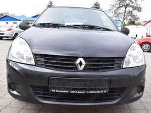Renault Clio Bild 2
