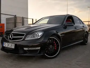 Mercedes-Benz C 63 AMG C 63 AMG 7G-TRONIC Performance Plus