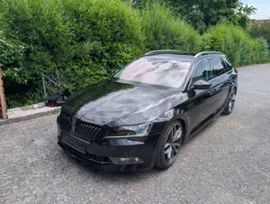Skoda Superb Skoda Superb Combi LK 4x4 – 280 PS | Vollausstattung