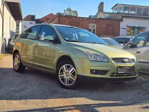 Ford Focus Ghia Tüv Neu , Inspektion Neu , Garantie