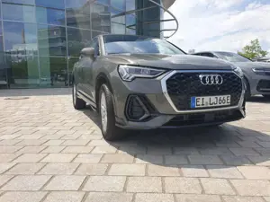 Audi Q3 Q3 45 TFSIe Sportback S tronic