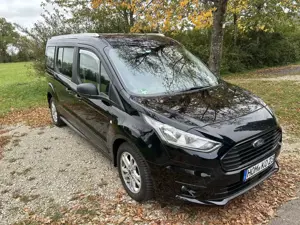 Ford Grand Tourneo