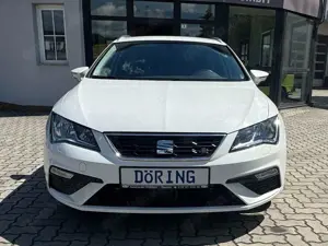 SEAT Leon FR Teilleder Sitzheizung Alufelgen 1 Hand