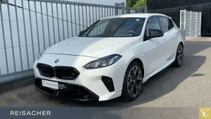 BMW 135 xDrive LC-Prof DrAs+ Park+ H/K 18"LM