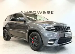 Jeep Grand Cherokee 6.4 V8 HEMI SRT*PANO*KAMERA*HK* Bild 2