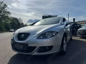 SEAT Leon Comfort Limited*SEHR GEPFLEGT*SITZ.*PDC*AHK