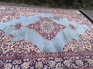 Großer Teppich ca. 3 x 4m zu verschenken an Selbstabholer