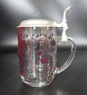 Bierglaskrug mit Zinndeckel und burgunderrotem Floralmotiv, Pint 0,4 Liter