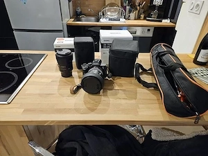 Sony A7 III + 2 Objektive, neuwertig