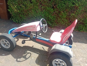 kettcar von der marke Berg 