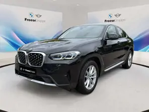 BMW X4 xDrive20d AHK Laser STANDHZ HEAD-UP PANO RFK