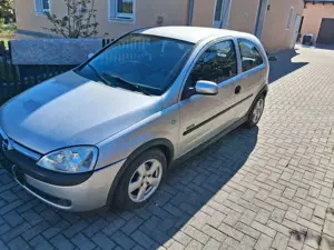 Opel Corsa 1.2 16V Elegance