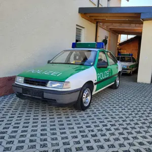 Opel Vectra GL Polizeiauto RTK4 Sondersignalanlage TÜV 03/27