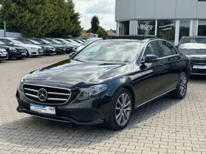 Mercedes-Benz E 300 de Lim. *Panorama*RFKamera*Spurhalteassis*
