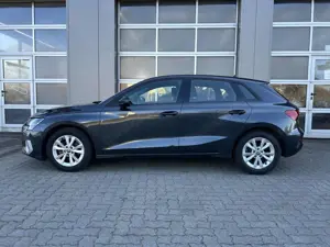 Audi A3 Sportback 35 TFSI / Virt-Cock / ACC / Navi Bild 3