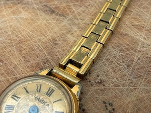 Chaika Vintage Damen Armbanduhr 17 Steine Mechanisch Handaufzug Gold UdSSR Defekt Bild 2